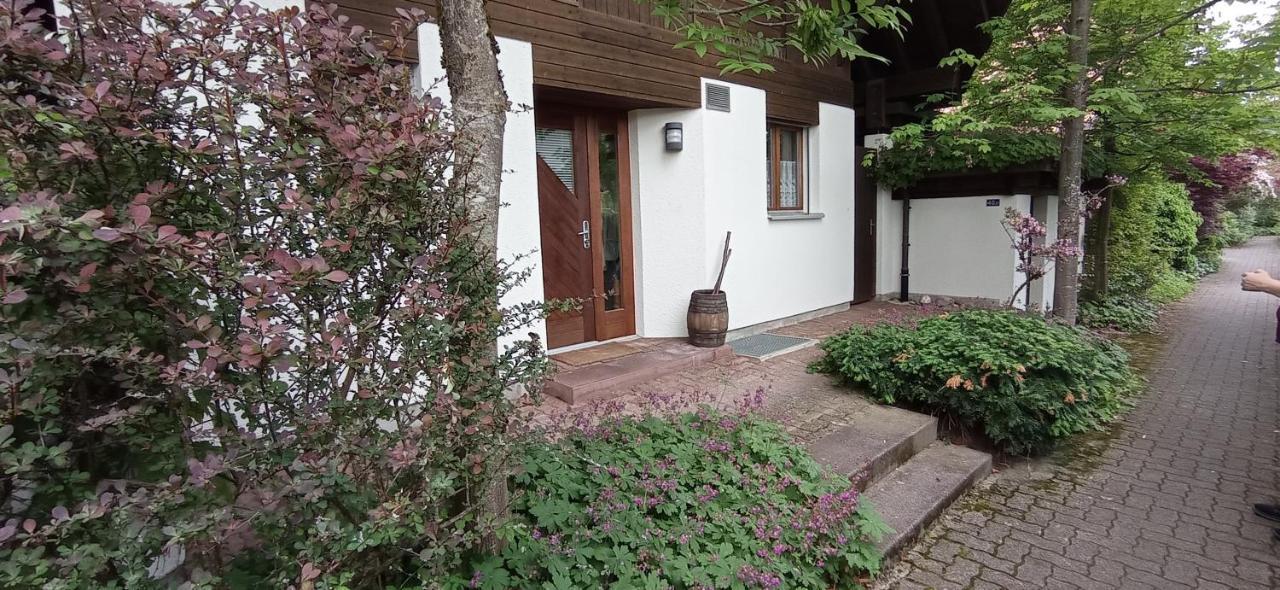 Magnifique Villa Proche Du Lac De Morat Екстер'єр фото